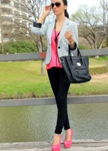 Туфлі на високих підборах і платформі (61 фото): як називаються популярні жіночі туфлі, чорні моделі і інші колірні рішення