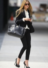 Туфлі на високих підборах і платформі (61 фото): як називаються популярні жіночі туфлі, чорні моделі і інші колірні рішення