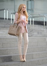 Туфлі на високих підборах і платформі (61 фото): як називаються популярні жіночі туфлі, чорні моделі і інші колірні рішення