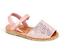 Туфлі Pablosky (54 фото): особливості моделей для дівчаток від Пабловски