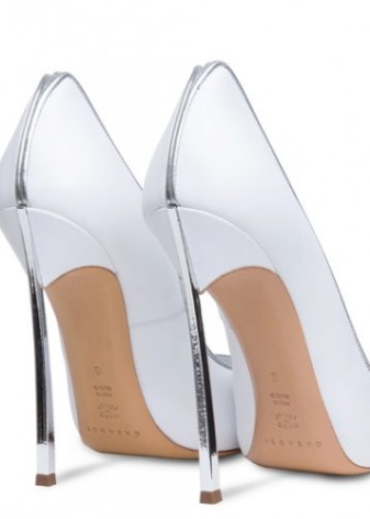 Туфлі Сasadei (71 фото): жіночі моделі Vero Cuoio та інші від фірми Касадей, скільки вони коштують