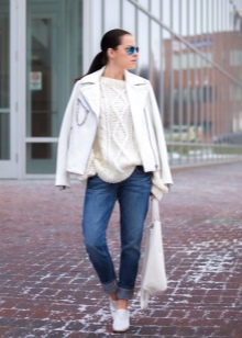 Туфлі з джинсами (74 фото): як носити з сорочкою, які жіночі туфлі можна взути під джинси