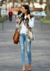 Туфлі з джинсами (74 фото): як носити з сорочкою, які жіночі туфлі можна взути під джинси