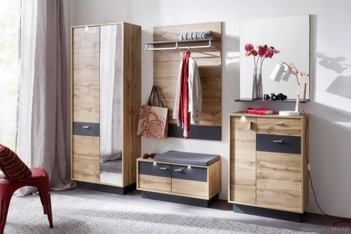 Тумба з сидінням в передпокій (52 фото): види тумбочок з м’яким сидінням у коридор. Особливості дизайну і правила вибору