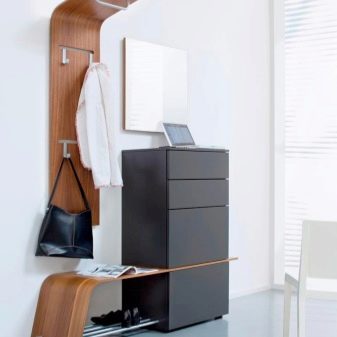 Тумба з сидінням в передпокій (52 фото): види тумбочок з м’яким сидінням у коридор. Особливості дизайну і правила вибору