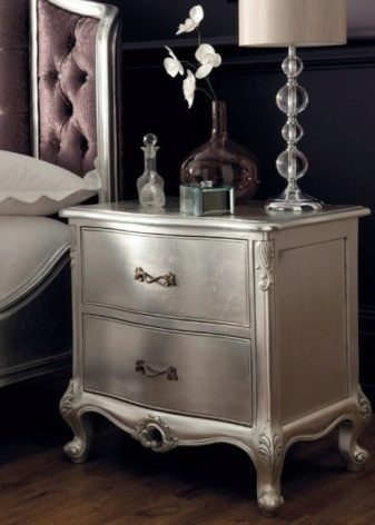 Тумби для спальні (46 фото): як зробити своїми руками? Огляд підвісних тумб під телевізор та для одягу, кутових і довгих білого та іншого кольорів