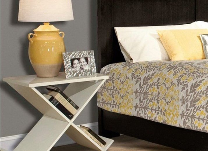 Тумби для спальні (46 фото): як зробити своїми руками? Огляд підвісних тумб під телевізор та для одягу, кутових і довгих білого та іншого кольорів