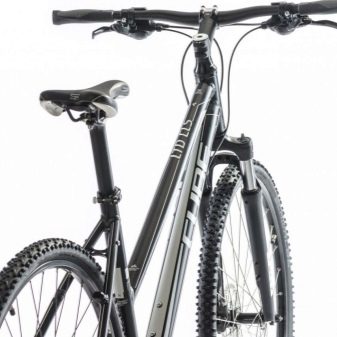 Турінговий велосипед (42 фото): огляд туристичних чоловічих і жіночих моделей для далеких подорожей. Як вибрати хороший велосипед для туринга?