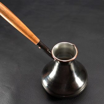 Турки для індукційних плит: яка джезва підійде для індукції? Особливості мідних турків та інших