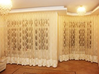 Тюль в зал без штор (70 фото): красиві новинки дизайну тюлю для вітальні та поради з вибору