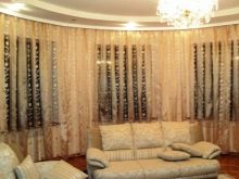 Тюль в зал без штор (70 фото): красиві новинки дизайну тюлю для вітальні та поради з вибору