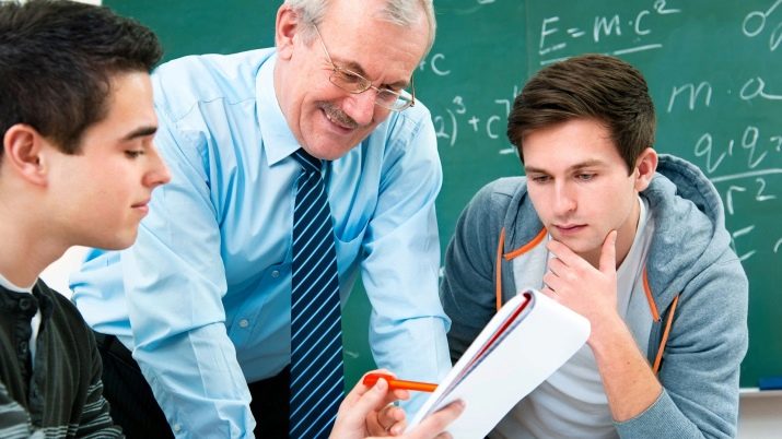 У чому різниця між учителем і викладачем? Опис професій, спільне та відмінності