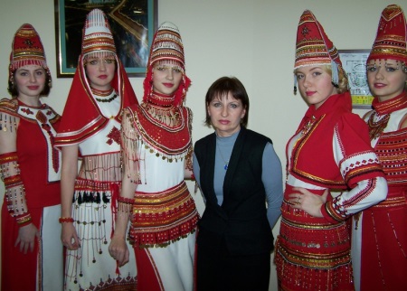 Удмуртська національний костюм (50 фото): жіночий традиційний наряд північних удмуртів, історія костюма Удмуртії