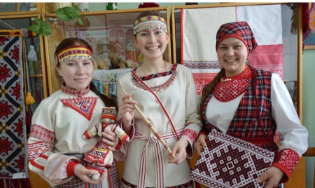 Удмуртська національний костюм (50 фото): жіночий традиційний наряд північних удмуртів, історія костюма Удмуртії