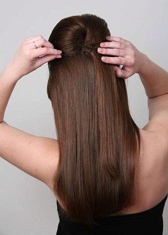 Укладання з об’ємом (73 фото): об’ємні зачіски на короткі, середні та довгі волосся. Як просто робити укладку кожен день?