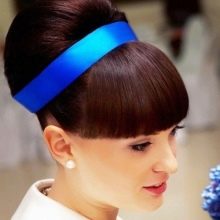 Укладання з об’ємом (73 фото): об’ємні зачіски на короткі, середні та довгі волосся. Як просто робити укладку кожен день?