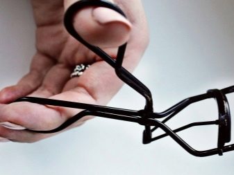 Вії 5D (41 фото): як зробити нарощування? Ефекти нарощених вій і об’єм після процедури. Як виглядають вії зі стразами?