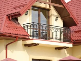 Відкритий балкон (76 фото): варіанти дизайну, поради по обробці, ідеї оформлення балкона з шафою, вибір плитки і меблів