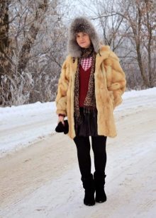 Валянки Фома (67 фото): дитячі та жіночі унти від магнітогорській фірми з гумовою підошвою, розміри, відгуки покупців