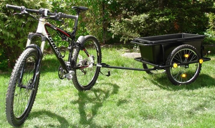 Велопричіп: особливості причепів «Бджілка» та «Джміль» для велосипеда, велосипедні вантажні і бічні причепи, моделі для перевезення собак та іншого вантажу