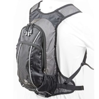 Велорюкзак: вибираємо рюкзак на багажник велосипеда і на спину велосипедиста, велосипедний рюкзак Deuter, Cyclotech, Thule і інші моделі