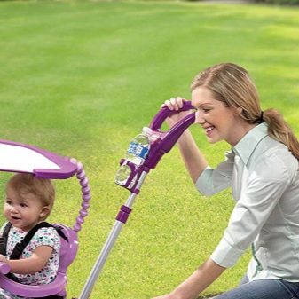 Велосипед-коляска для дитини (45 фото): вибір дитячих триколісних велоколясок від 1 року, огляд складних моделей прогулянкових