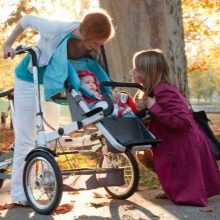 Велосипед-коляска: особливості велоколясок для мами з дитиною, дитячий трансформер і дорослі моделі з люлькою