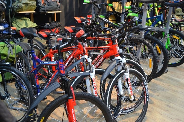 Велосипеди Black One: опис Onix і Hooligan, Phantom і Alta, Urban 700 і інших моделей. Відгуки