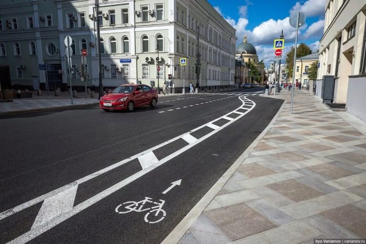 Велосипедна доріжка (21 фото): що це таке? Ширина по ГОСТу, правила дорожнього руху для велосипедистів, штраф за їзду