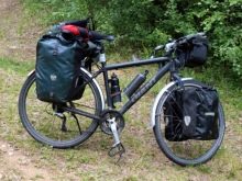 Велосумки на багажник: вибір «велоштанов», велобаулов та інших сумок на задній і передній велобагажник