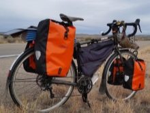 Велосумки на багажник: вибір «велоштанов», велобаулов та інших сумок на задній і передній велобагажник