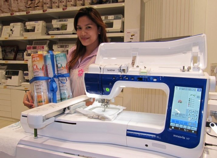 Вишивальні машини Brother: швейно-вишивальні машинки VR і F480, 850e і XV, V3 SE і V5, інші моделі