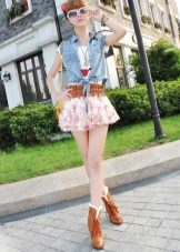 Високі черевики (61 фото): жіночі чорні і інші моделі на шнурівці, зимові на хутрі, від Трейл Вінтер і Тофф, в стилі мілітарі