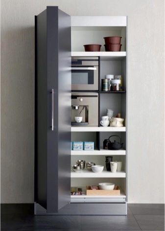 Висота кухонних шаф (23 фото): стандарти по висоті для гарнітура на кухні. Для когось підійде стандартна висота модулів в 90 см?