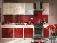 Висота кухонного гарнітура (27 фото): стандартні розміри по висоті кухні від підлоги до верху, висота по зростанню