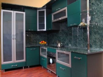 Висота верхніх шаф для кухні (20 фото): стандартні розміри навісної шафи в гарнітурі для кухні. Яка максимальна висота верхніх шаф?