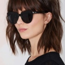 Волосся кольору темний шоколад (72 фото): як надати шоколадний відтінок русявим волоссям середньої або будь-якої іншої довжини? Особливості догляду після фарбування