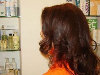 Волосся кольору темний шоколад (72 фото): як надати шоколадний відтінок русявим волоссям середньої або будь-якої іншої довжини? Особливості догляду після фарбування