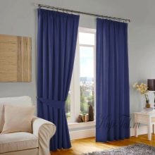 Як підібрати штори у вітальню за кольором шпалер? 62 фото Вдалі колірні поєднання в дизайні інтер’єру залу, вибираємо штори до блакитним та іншим шпалерам