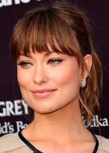 Як підстригти чубок? 93 фото Як правильно і красиво зробити чубок самостійно вдома? Особливості стрижки чубка в домашніх умовах