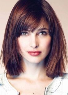 Як підстригти чубок? 93 фото Як правильно і красиво зробити чубок самостійно вдома? Особливості стрижки чубка в домашніх умовах