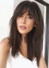 Як підстригти чубок? 93 фото Як правильно і красиво зробити чубок самостійно вдома? Особливості стрижки чубка в домашніх умовах