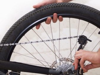 Як перевозити велосипед в поїзді? Як можна перевезти його в поїзді далекого прямування? Правила провезення РЖД. Як упакувати?