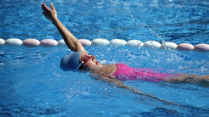 Як плавати в басейні? Техніки плавання і безпеки. Як правильно дихати? Способи плавання кролем і під водою
