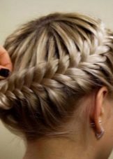 Як плести риб’ячий хвіст? 112 фото Як зробити зачіску з косою? Як заплести косичку навиворіт? Покрокові інструкції плетіння