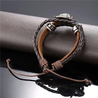 Як почистити біжутерію від потемніння в домашніх умовах? 33 фото Чим відчистити позолоту і потемнілі сережки з ланцюжком, годинник і кільце