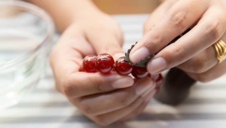 Як почистити бурштин в домашніх умовах? Як відполірувати камінь, якщо він помутнів?