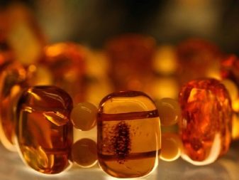 Як почистити бурштин в домашніх умовах? Як відполірувати камінь, якщо він помутнів?