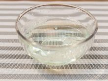 Як почистити бурштин в домашніх умовах? Як відполірувати камінь, якщо він помутнів?