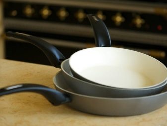 Як почистити чавунну сковороду від нагару в домашніх умовах? 32 фото Як і чим відмити товстий шар гару, старий жир і іржу з посуду